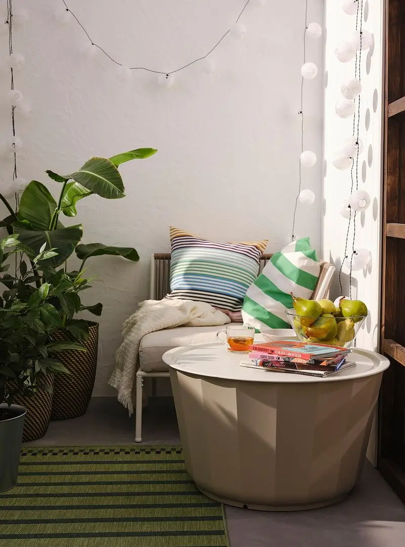 Masa pentru reviste Ikea Lagaskar (Bej)