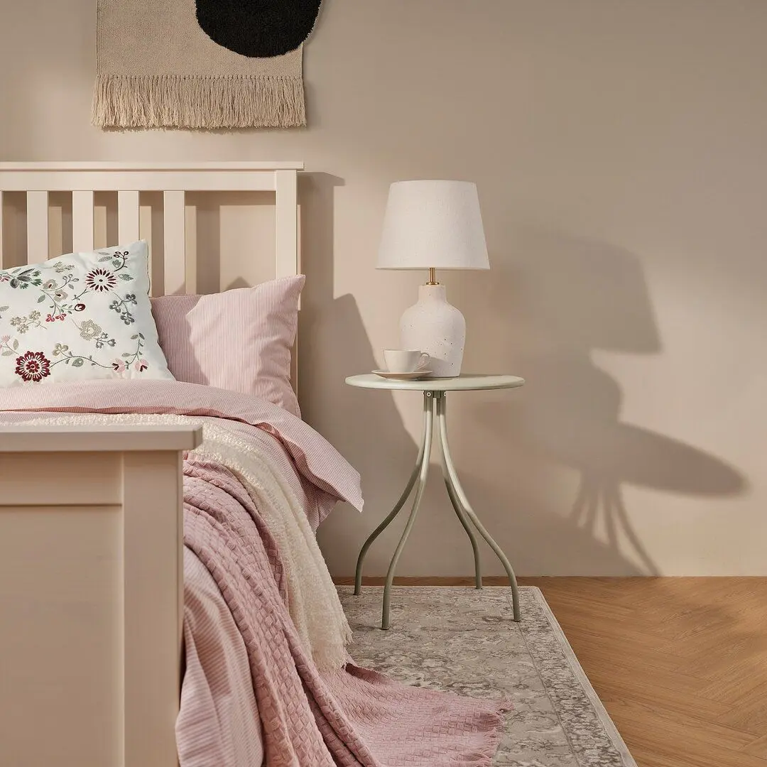 Masa pentru reviste Ikea Tanebro 46cm (Gri deschis-bej)