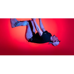 Transmitator pentru sistem radio XVive U4 (Black) Thumb