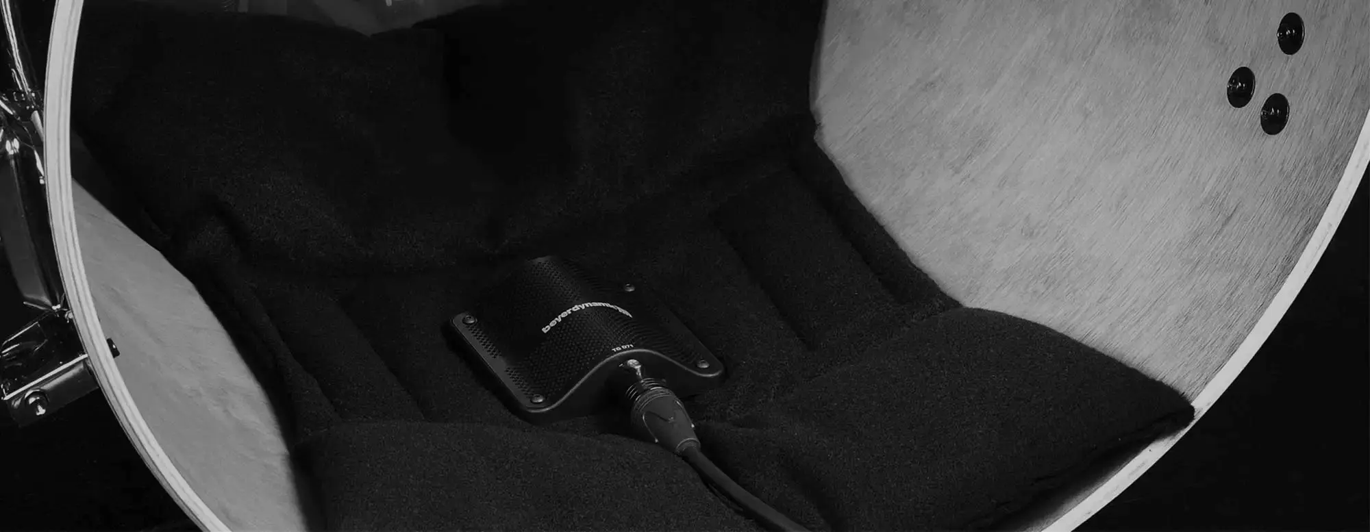 Microfon Beyerdynamic TG D71 (Black)