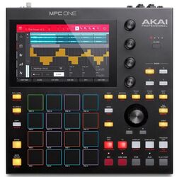 Грувбокс-cэмплер Akai MPC One (Black)