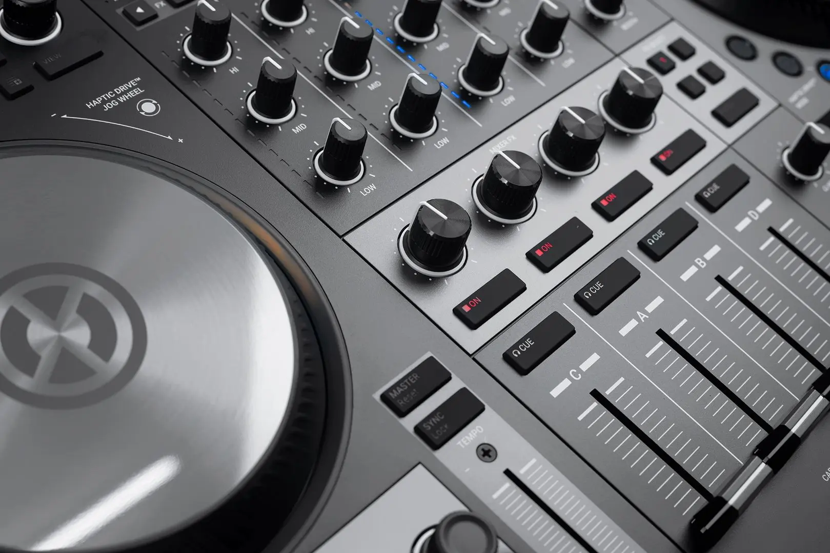 DJ-контроллер Native Instruments Traktor Kontrol S4 MK3 (Black)