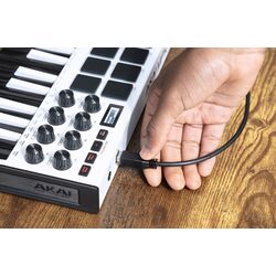 MIDI-claviatura Akai MPK Mini MK3 (White/Black) Thumb