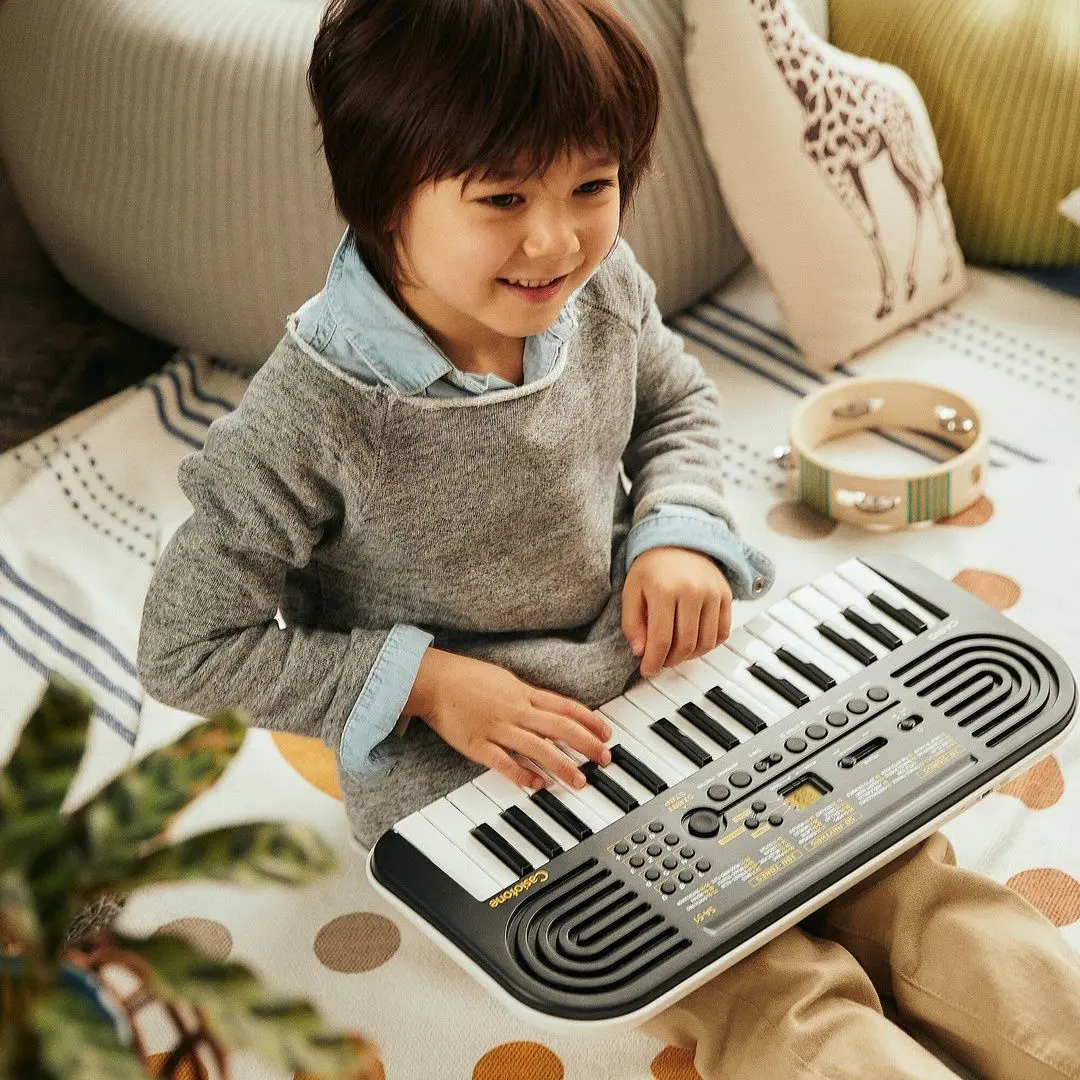 Sintezator Casio SA-51 (Black/White)
