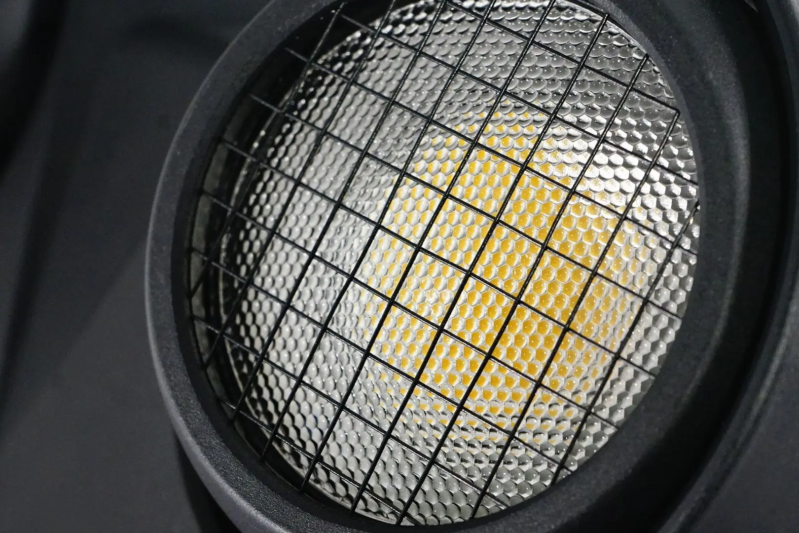 Blinder FOS Technologies Innovative (Black)