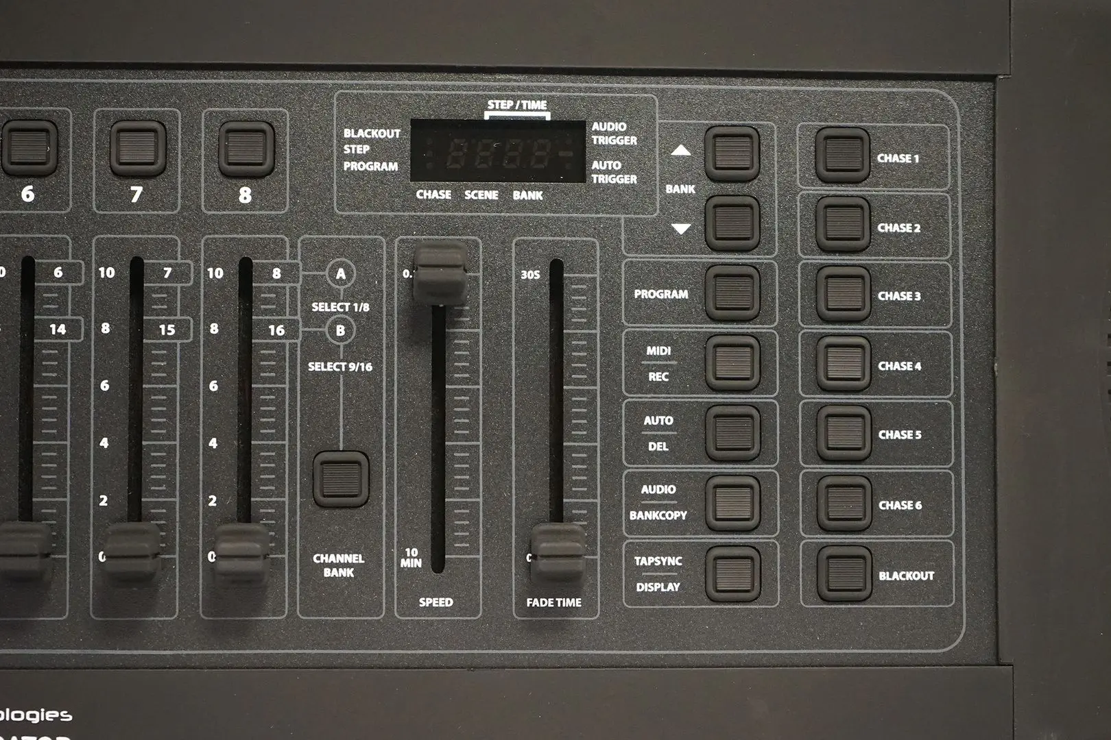 Controler pentru proiectoare FOS Technologies DeDMX Operator (Black)