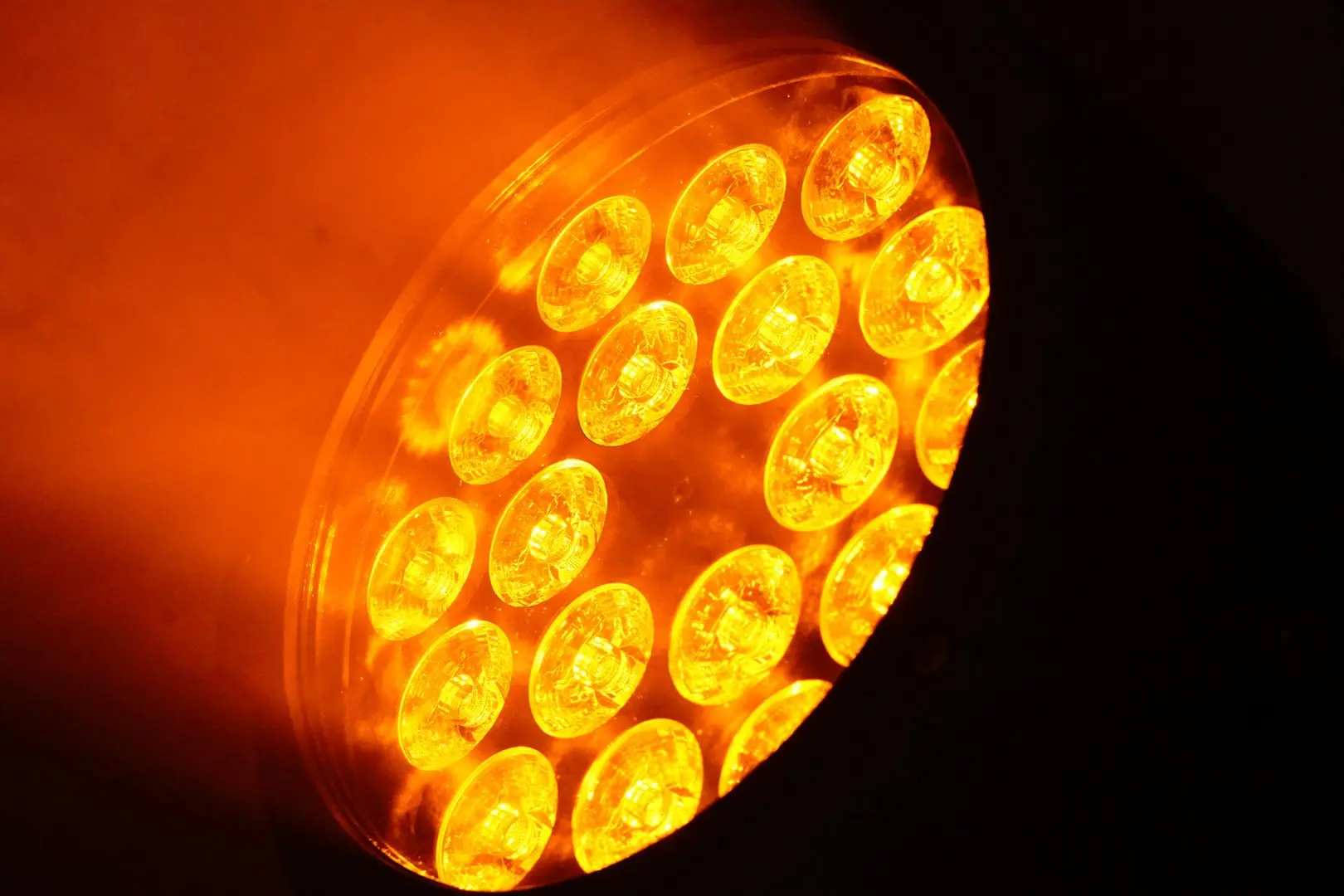 Proiector FOS Technologies Touring PAR IP HEX (Black)