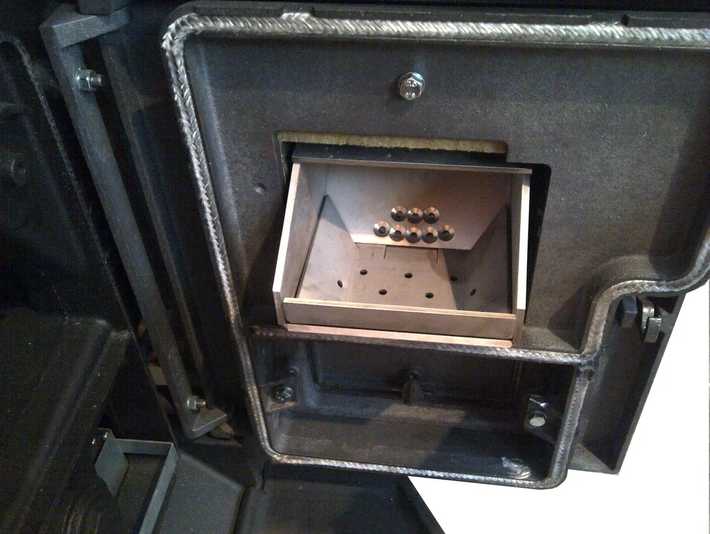 Cazan pe combustibil solid Viadrus Hercules Green Eco Therm S 7 32kW - 2