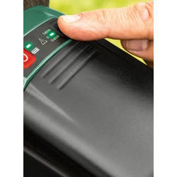 Pompa de baril cu acumulator Bosch GardenPump 18V-2000 (06008C4202) Thumb