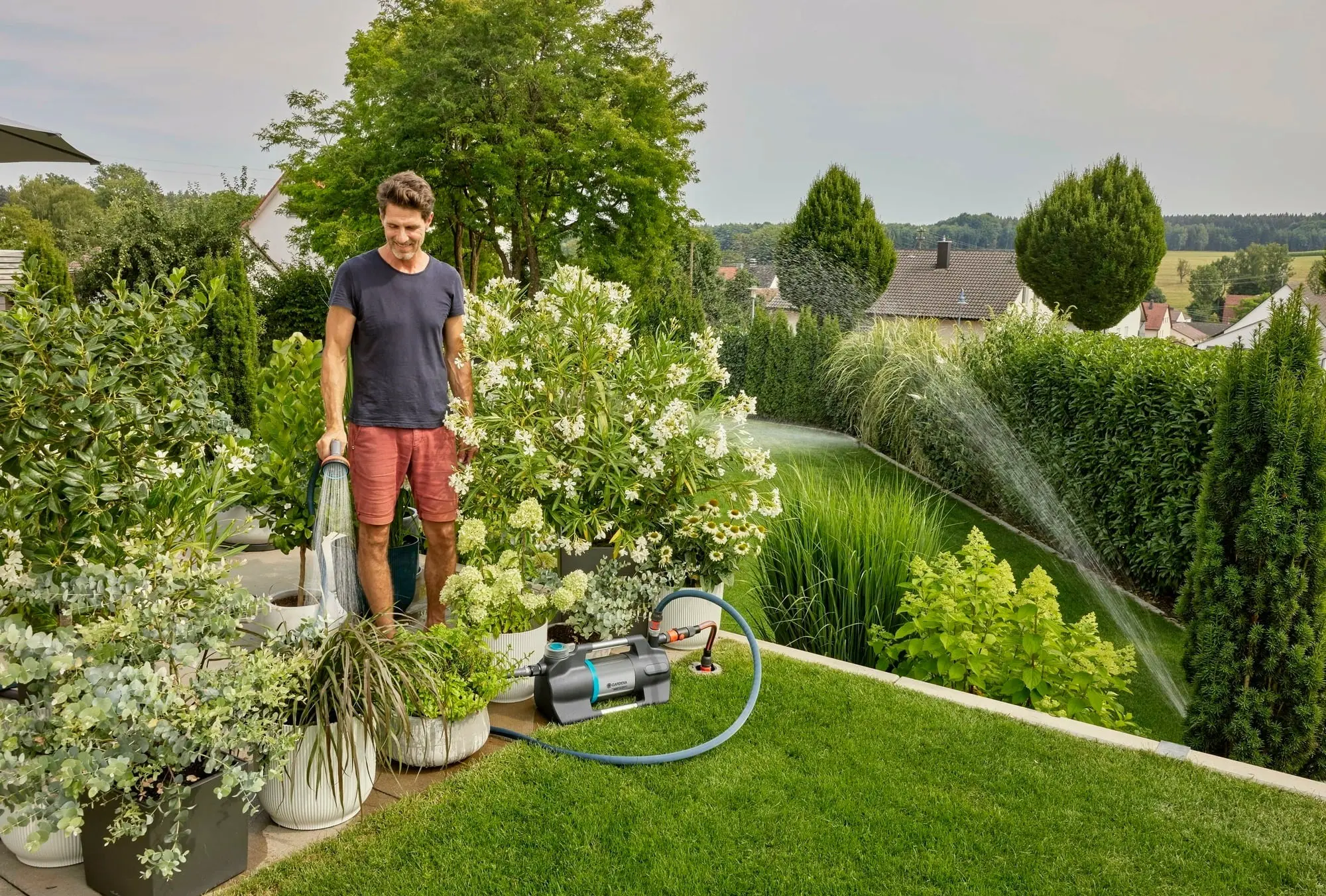 Садовый насос Gardena 6300 Silent Confort (Grey)