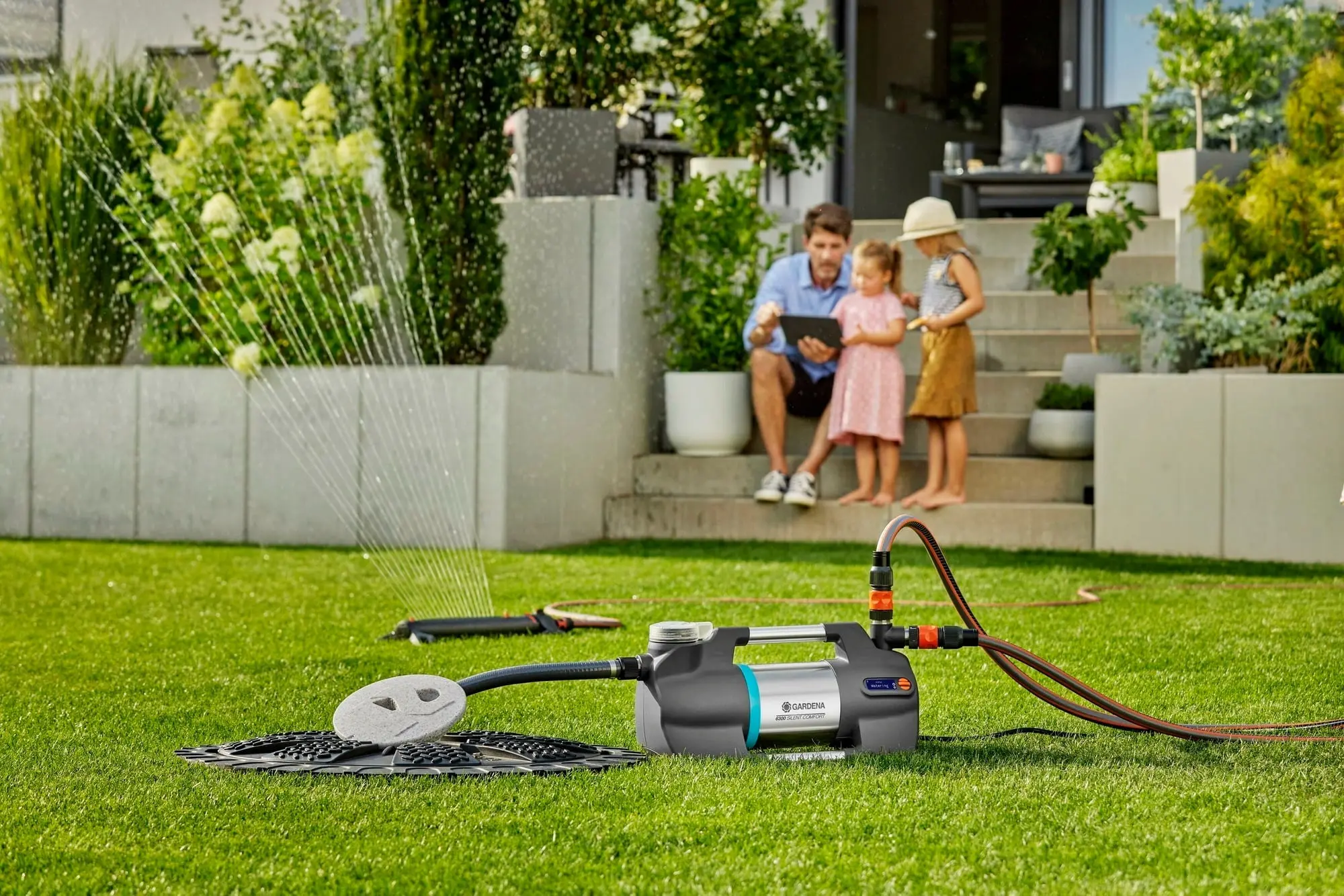 Садовый насос Gardena 6300 Silent Confort (Grey)