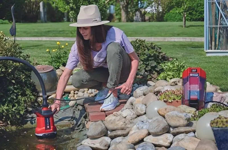 Аккумуляторный насос Einhell GE-DP 18/25 Li Solo