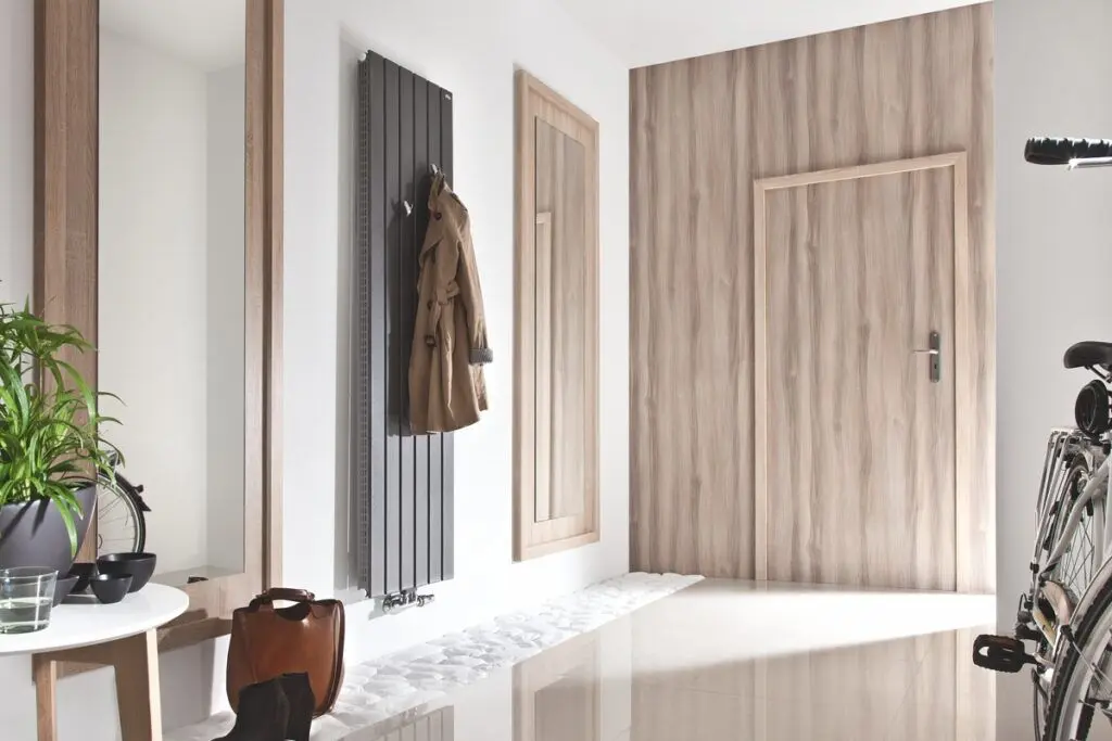 Радиатор Gorgiel ALTUS VV AVV 180/40 (Grey)