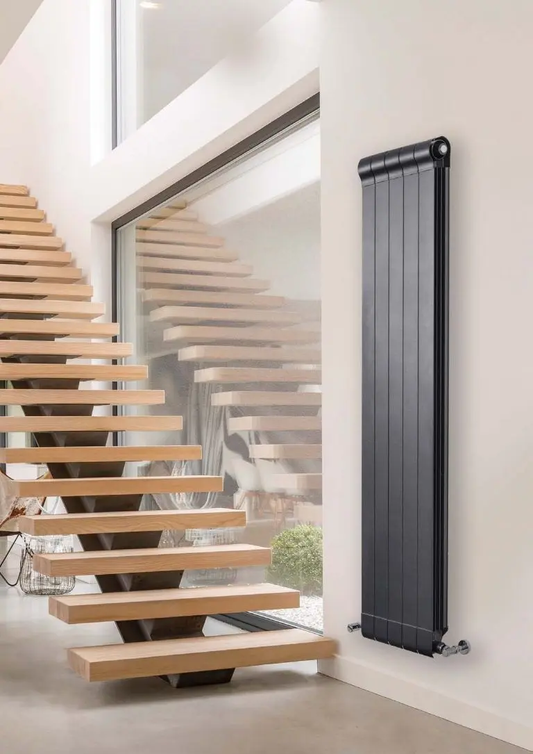 Радиатор алюминиевый Radiatori 2000 Ottimo Plus 2000 Anthracite (6 элементов)