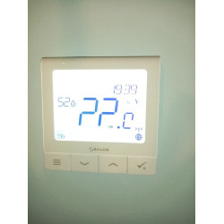 Термостат Salus Controls Quantum iT700 (White) Thumb