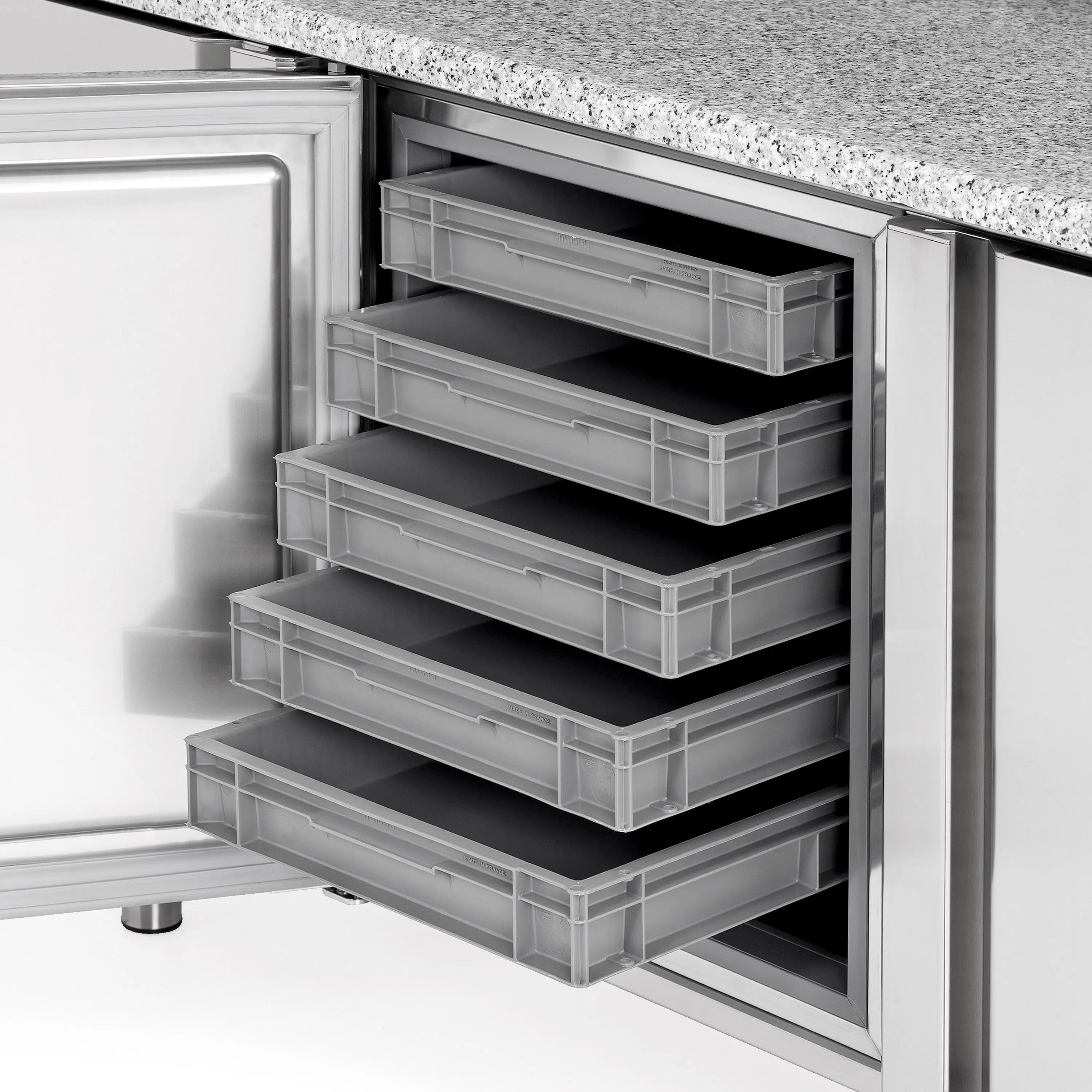 Masa frigorifica pentru panificaţie GGM Gastro BKGI168B (Inox) - 9