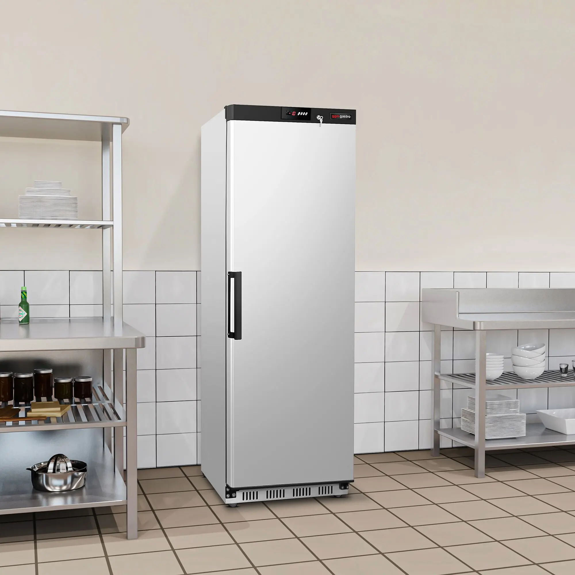 Морозильный шкаф GGM Gastro Premium TKSS400HN (Inox/Black) - 15