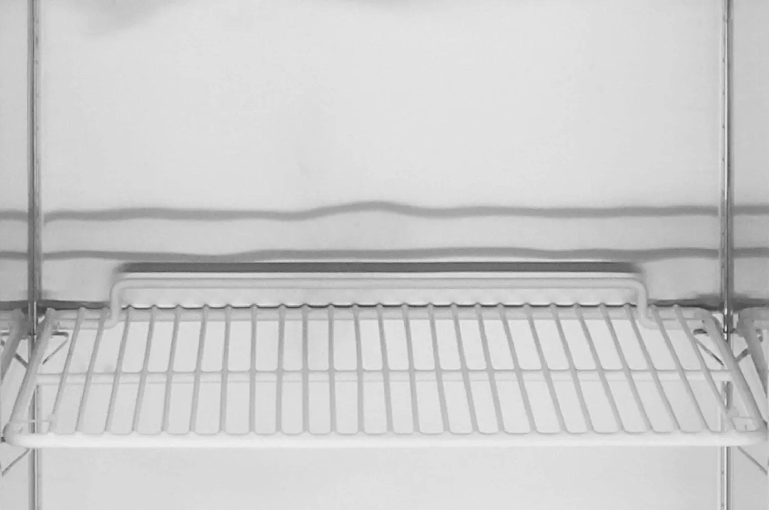 Холодильный шкаф Hendi Arktic Profi Line 233122 (Inox)