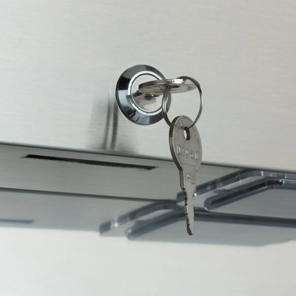 Холодильный шкаф Maxima 9400030 (Inox)