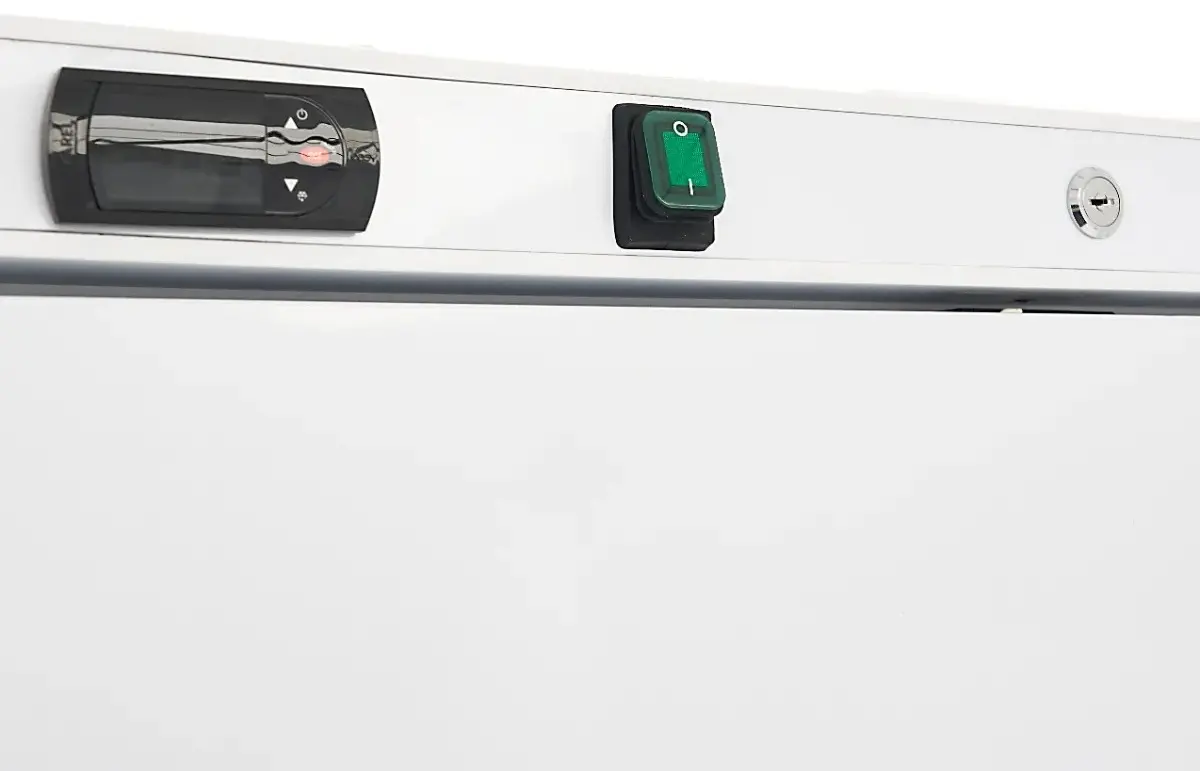 Холодильный шкаф Maxima 9405024 (White)