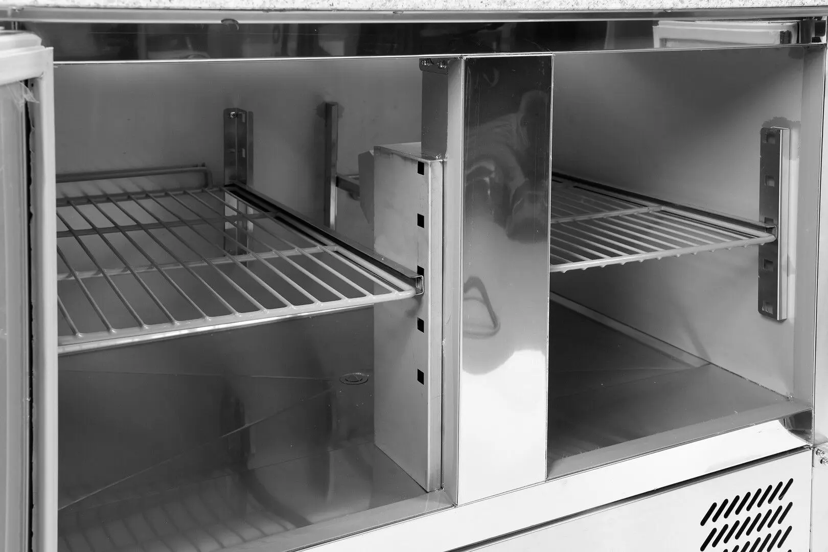 Masa refrigerata Yato YG-05255 (Inox)