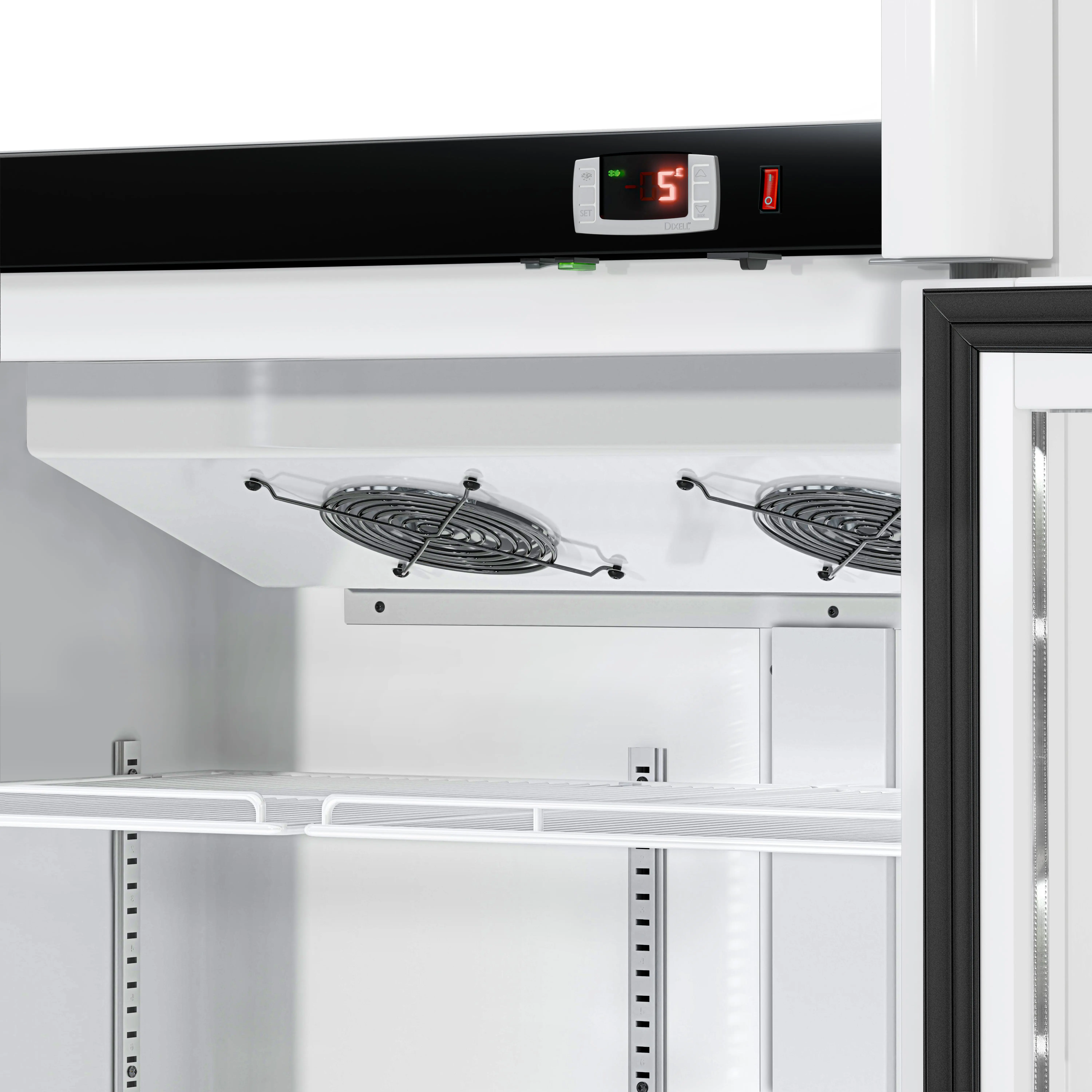Vitrina frigorifica pentru bauturi GGM Gastro GKS630FNN (White/Black) - 6