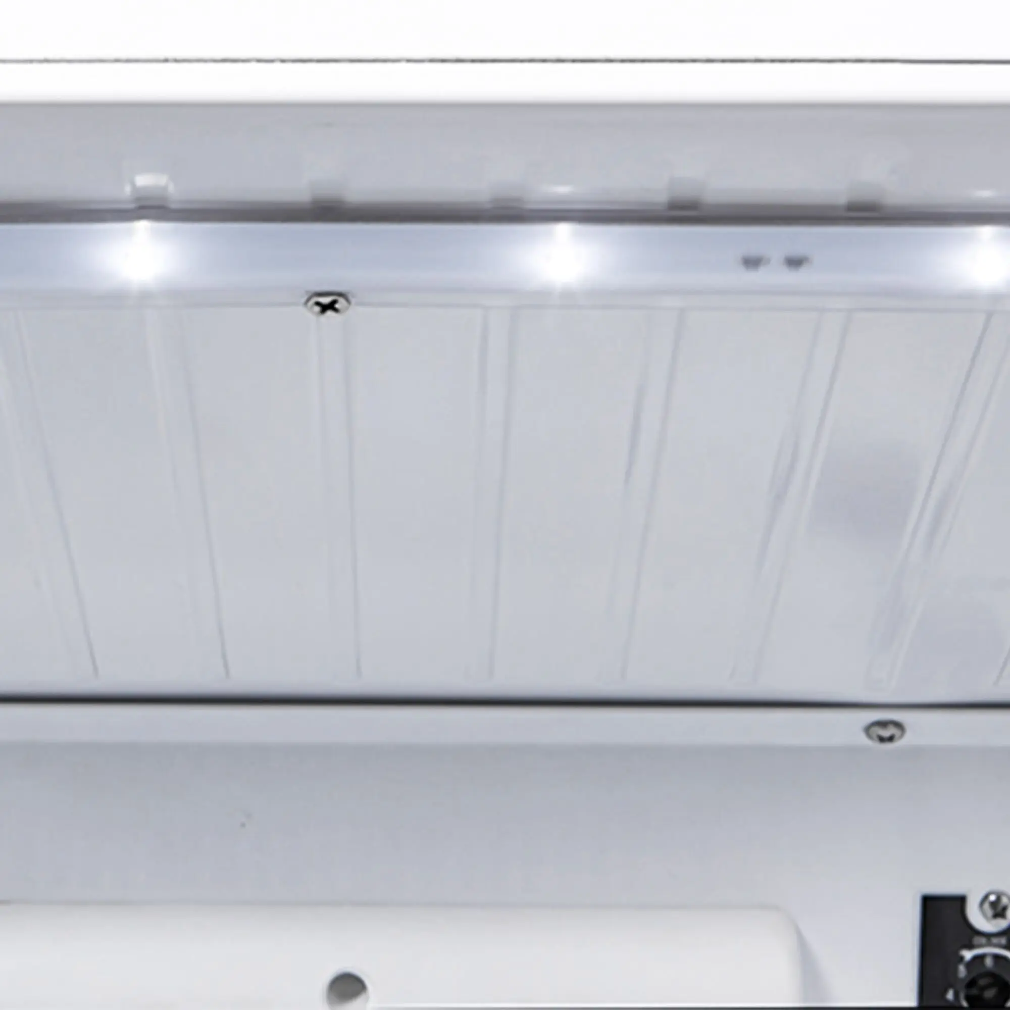 Холодильная витрина для напитков GGM Gastro RKGSWGC135 (White) - 7