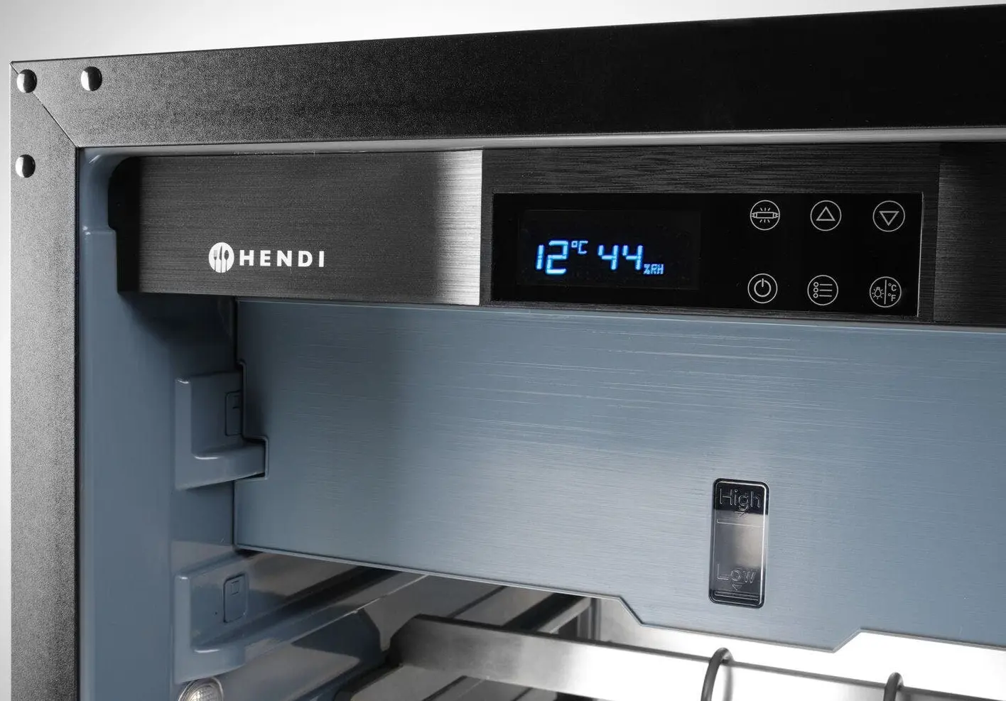 Холодильная витрина Hendi Arktic 204986 (Inox)