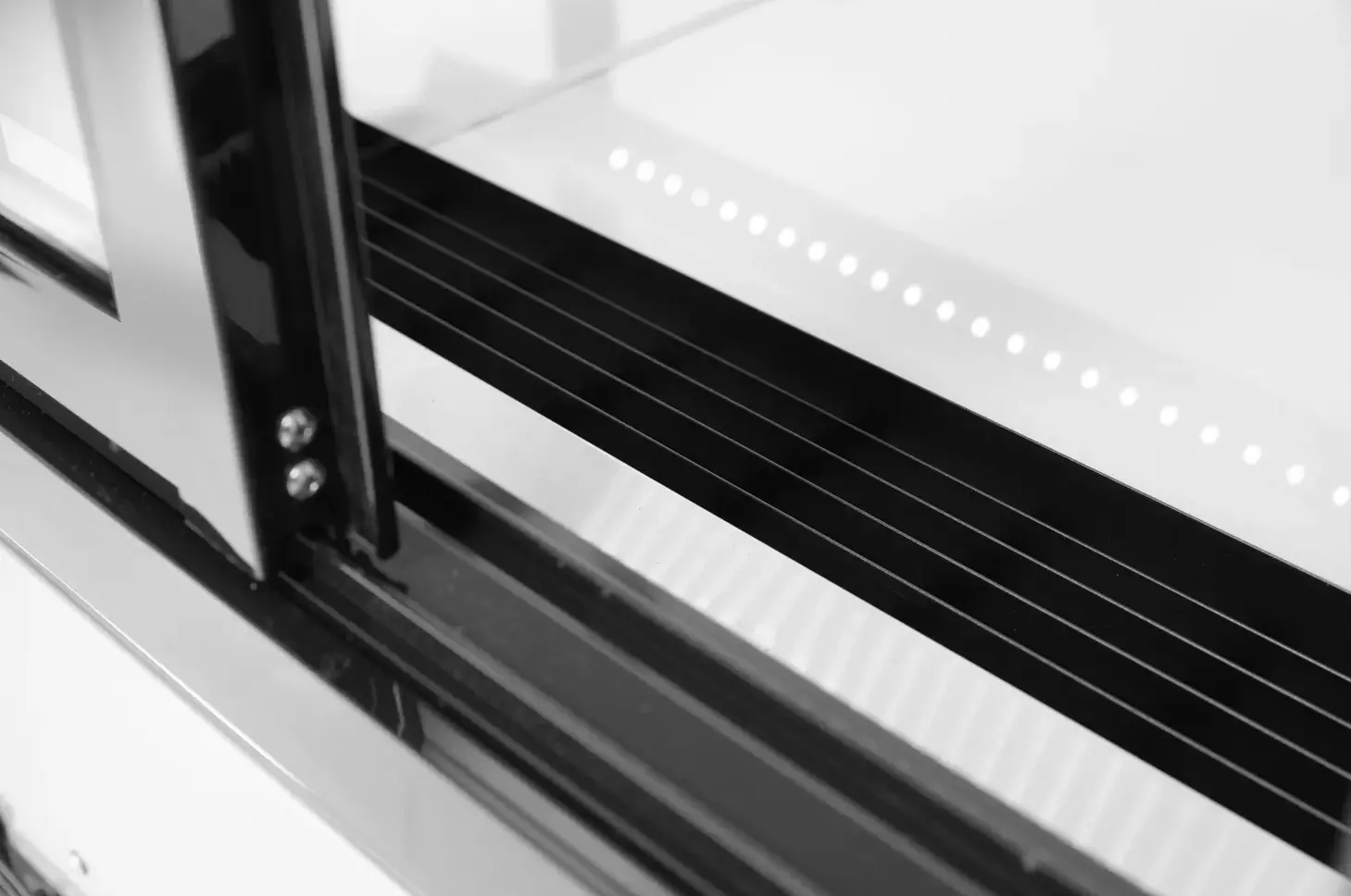 Холодильная витрина Hendi Arktic 233450 (Inox)