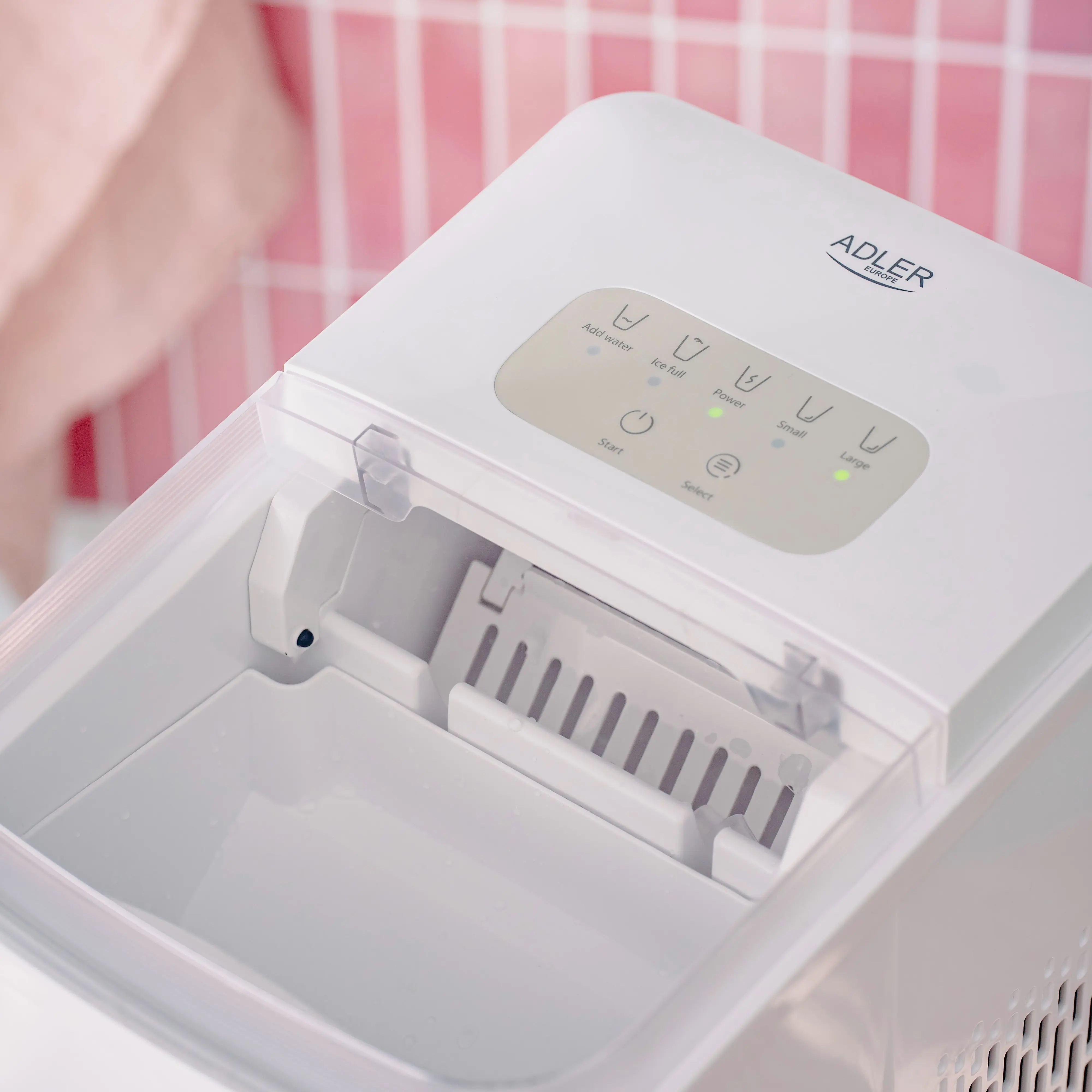 Generator de gheata Adler AD 8800 (White)