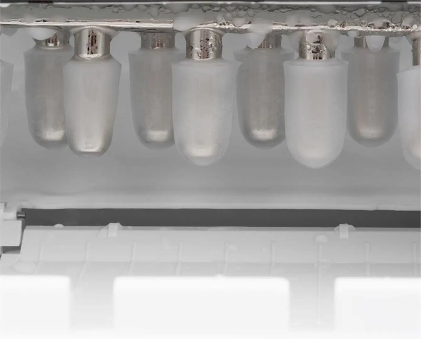 Льдогенератор Klarstein Mr. Black-Frost (Black/Silver)