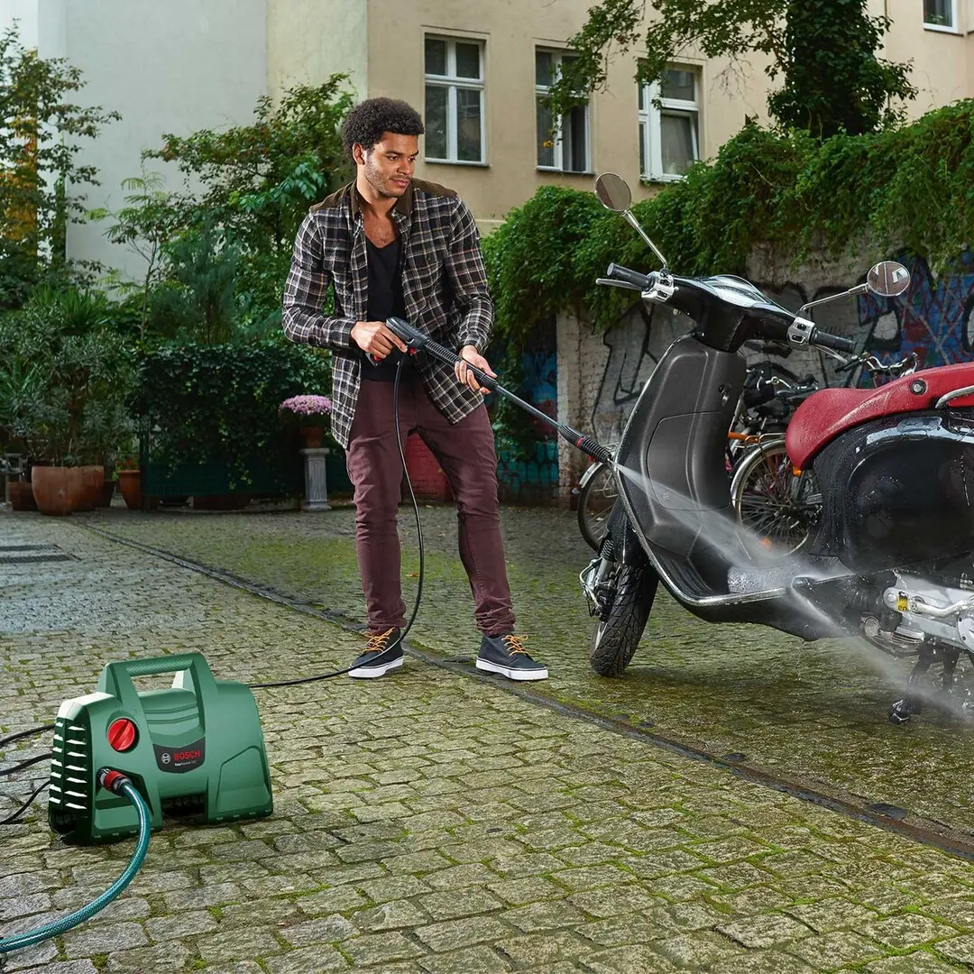 Aparat de spalat cu presiune Bosch EasyAquatak 100 (06008A7E00)