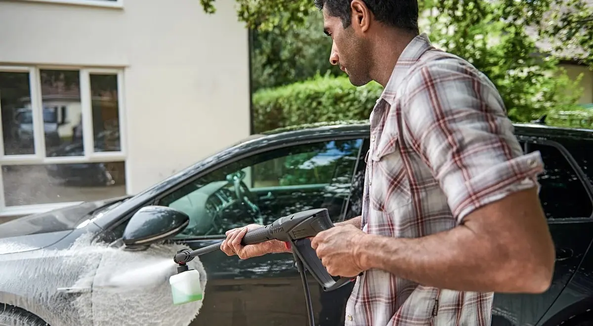 Aparat de spalat cu presiune Bosch UniversalAquatak 130 (06008A7B00)