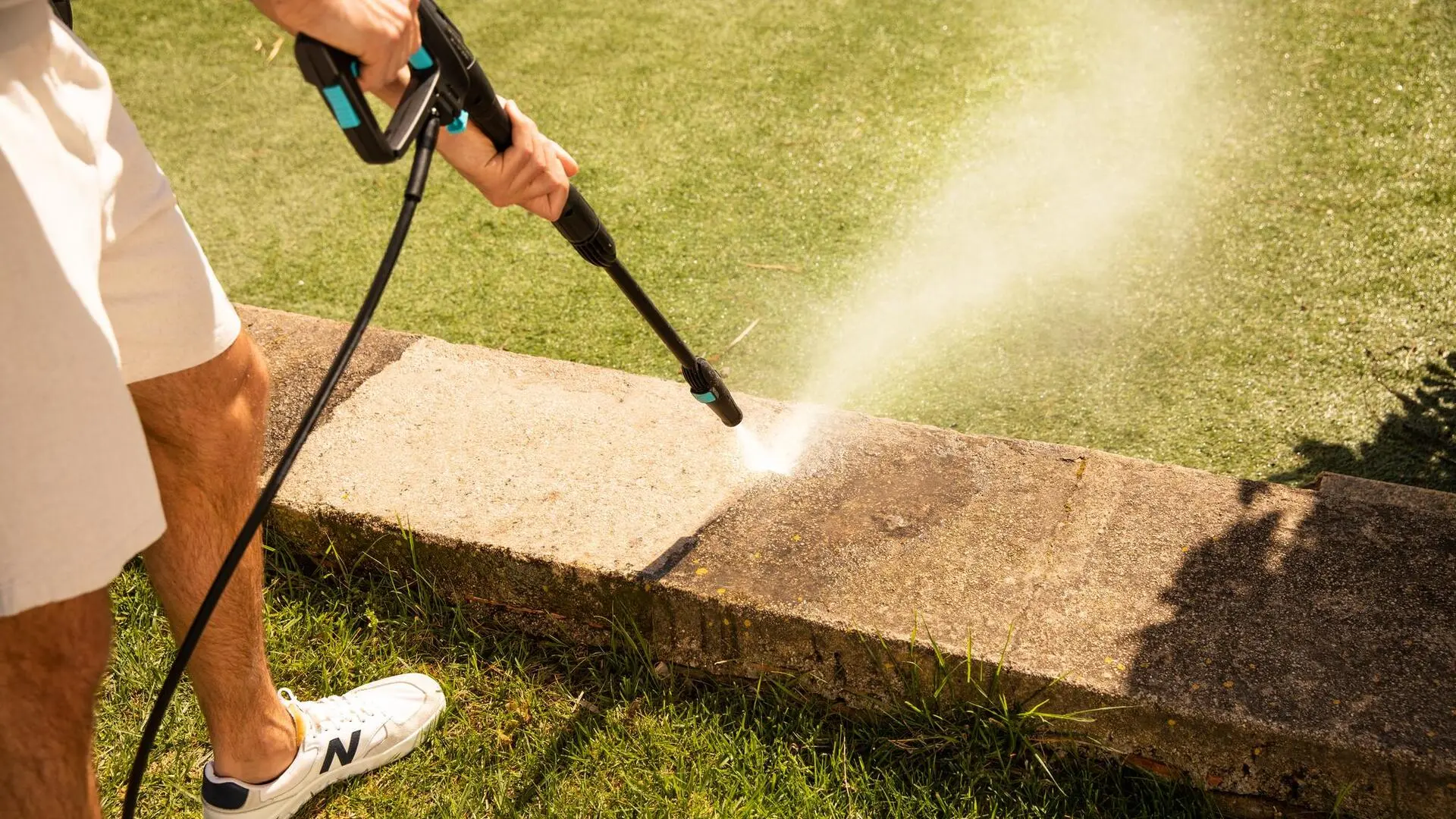 Aparat de spalat cu inalta presiune Cecotec HydroBoost 1600 Car&Garden