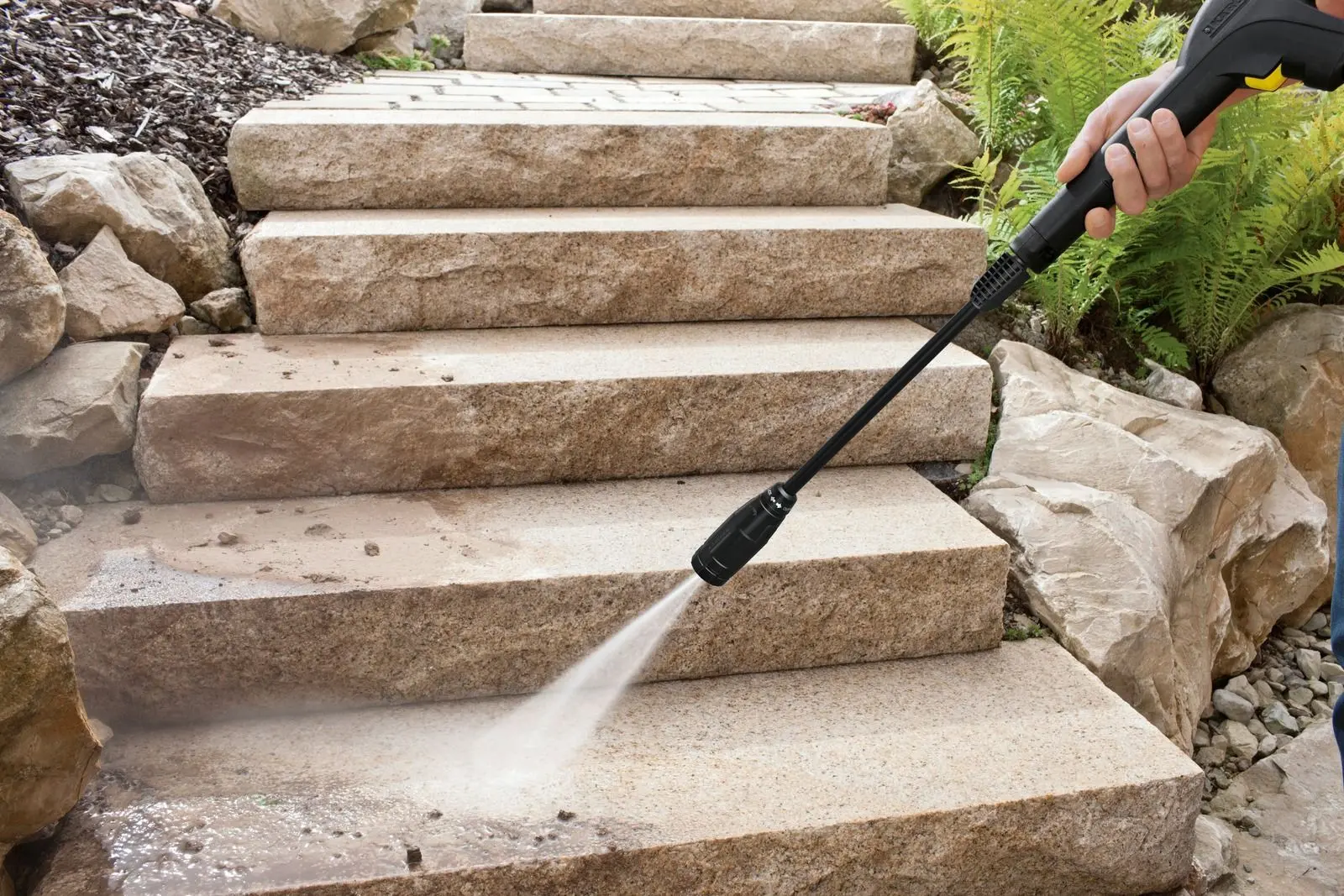 Aparat de spalat cu inalta presiune Karcher K 3 Classic 1.676-220.0