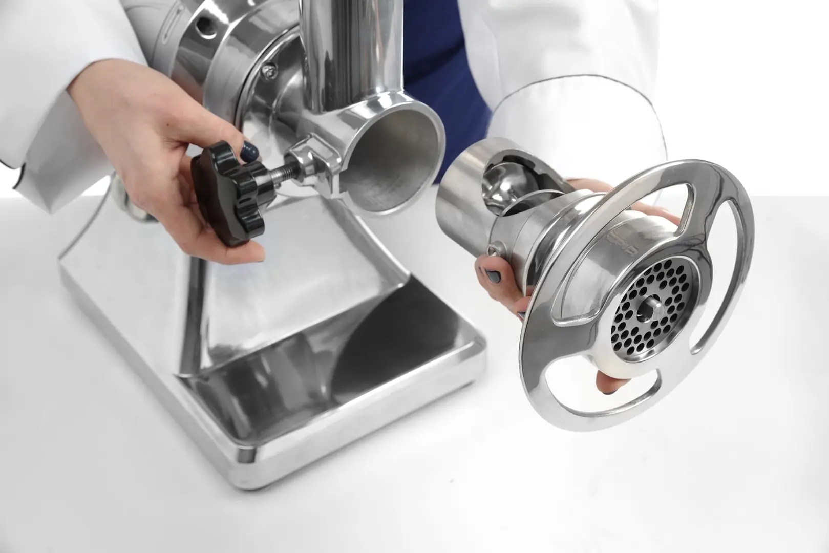 Masina de tocat carne Hendi Profi 1/2 282274 (Inox)