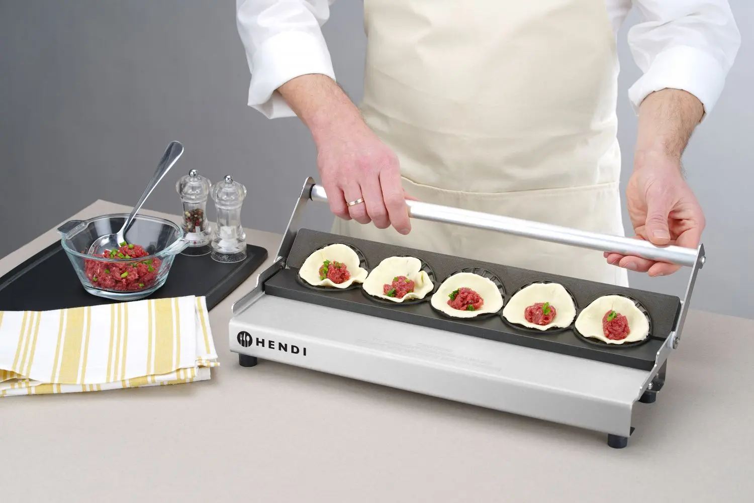 Aparat de facut galuste Hendi 230107 (Inox)