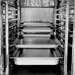 Пароконвектомат газовый GGM Gastro KDGI1021 (Black/Inox) Thumb