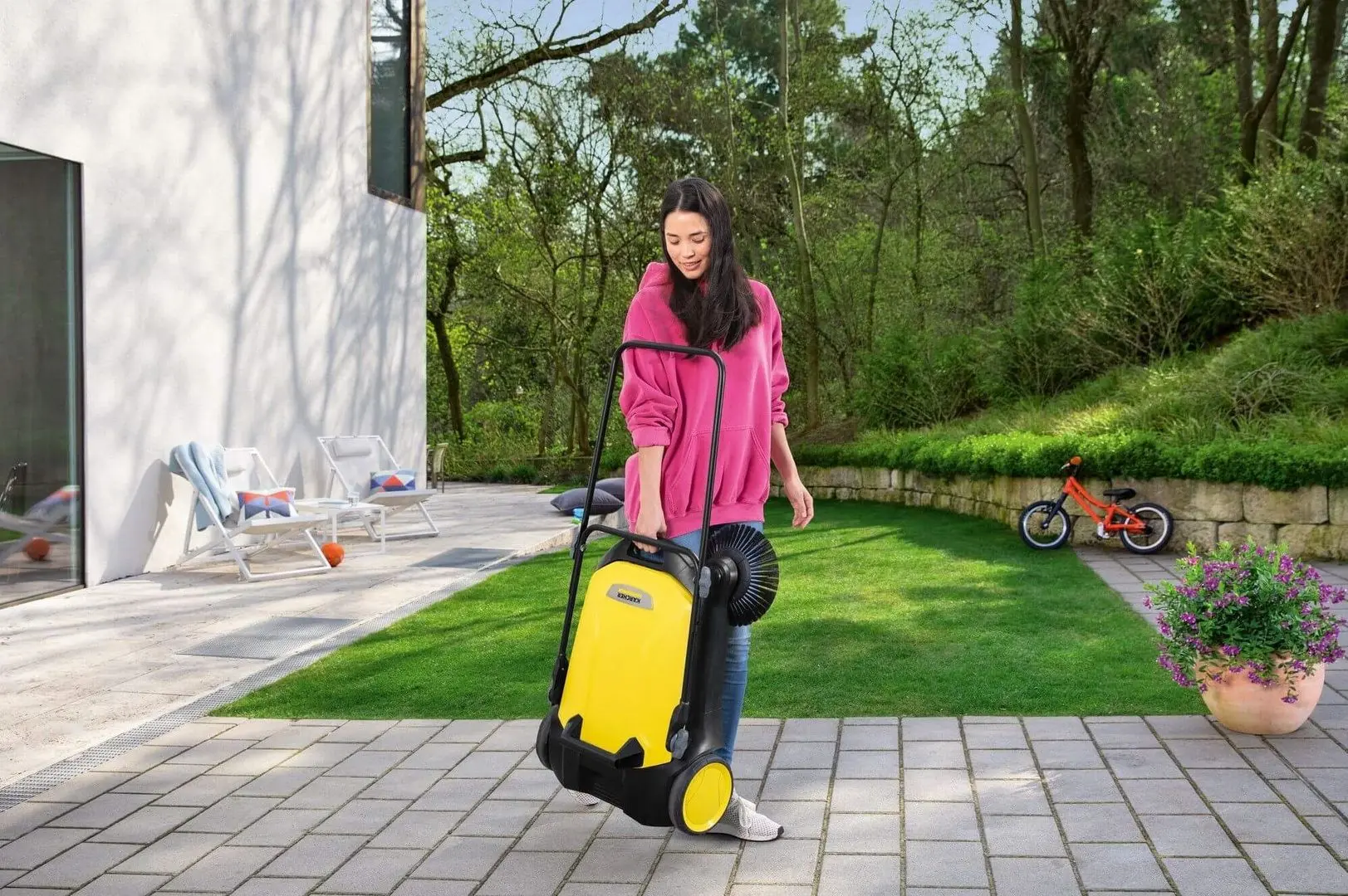Подметательная машина Karcher S 4