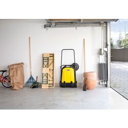 Подметательная машина Karcher S 4 Thumb