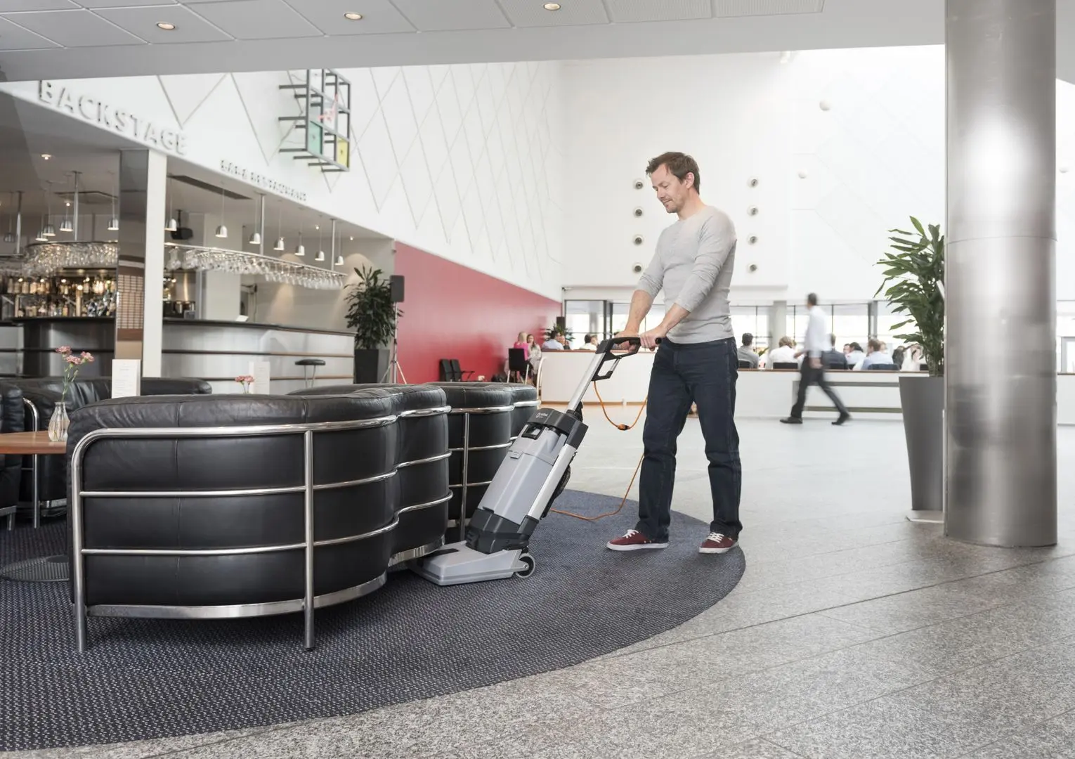 Поломоечная машина Nilfisk SC100 E (Grey)