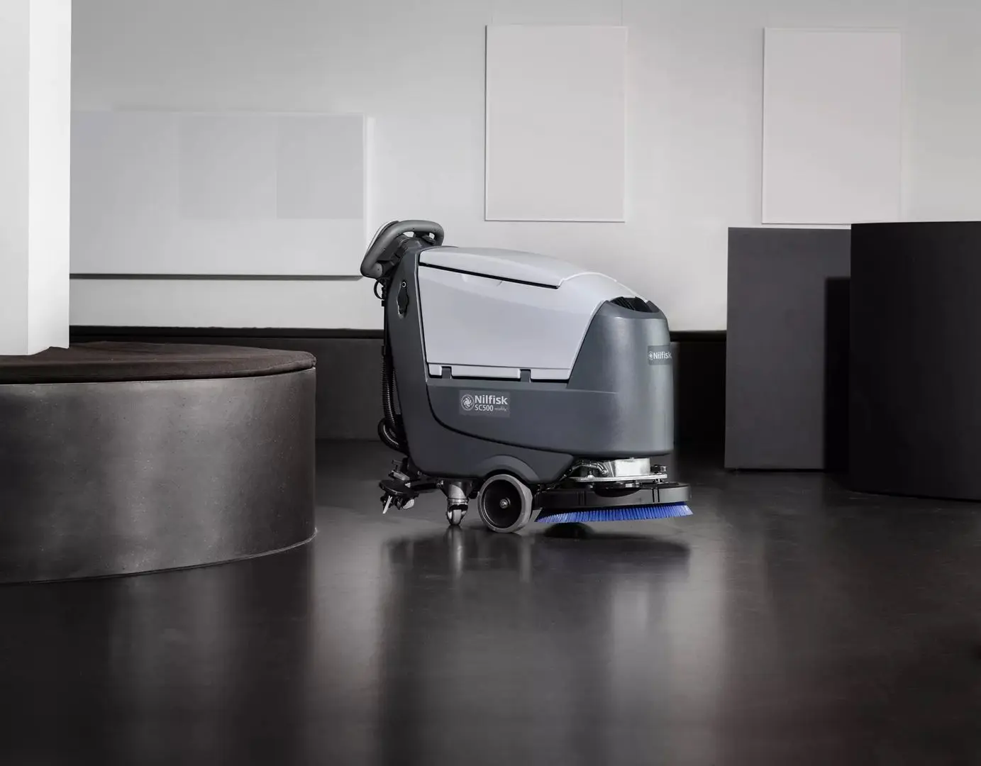 Поломоечная машина Nilfisk SC500 53 B Go Full Pkg (Grey)