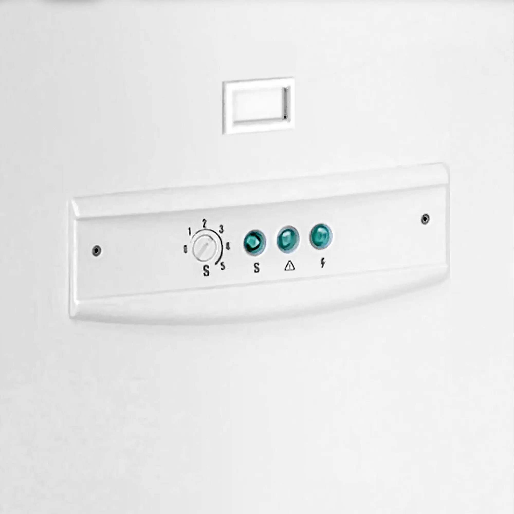 Морозильный ларь GGM Gastro TTG120N-EF (White) - 5
