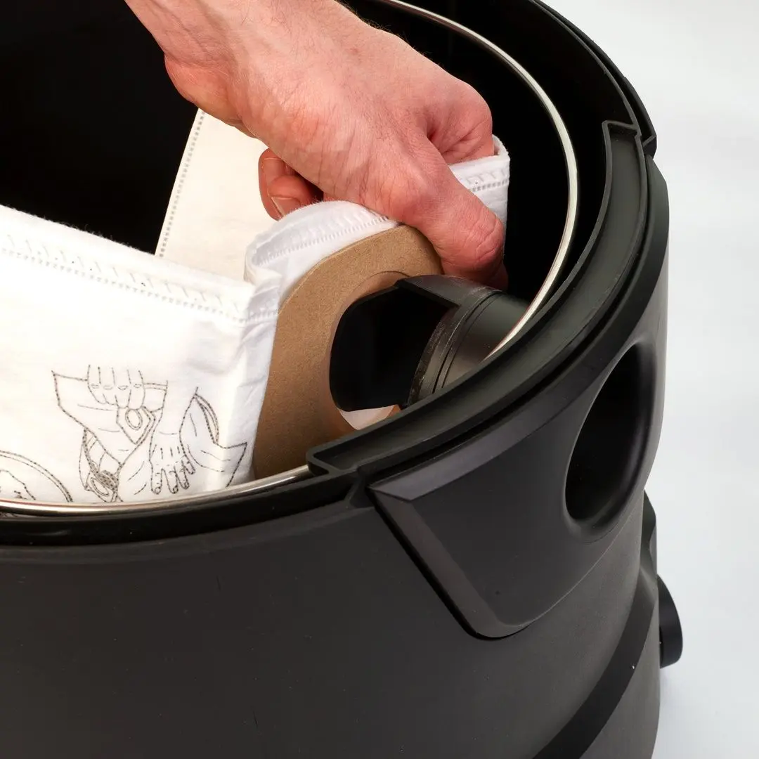 Промышленный пылесос Milwaukee AS2-250ELCP (Red/Black) - 5