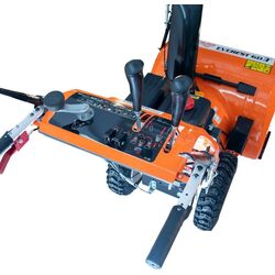 Снегоуборочная машина Ruris Everest 603 Thumb