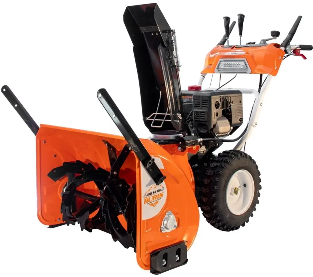 Снегоуборочная машина Ruris Everest 603