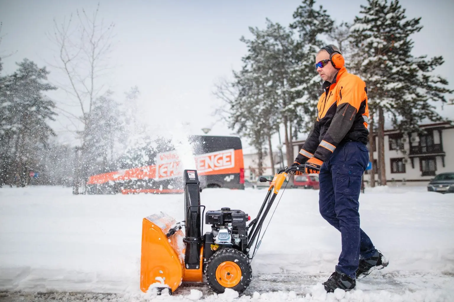 Снегоуборочная машина Villager VST 70