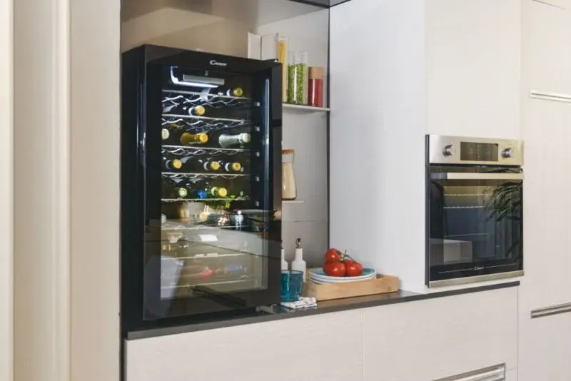 Vitrina de vinuri Candy CWC 150 EM/N (Black)