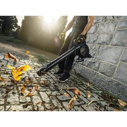 Suflanta pe benzina McCulloch GBV 322VX Thumb