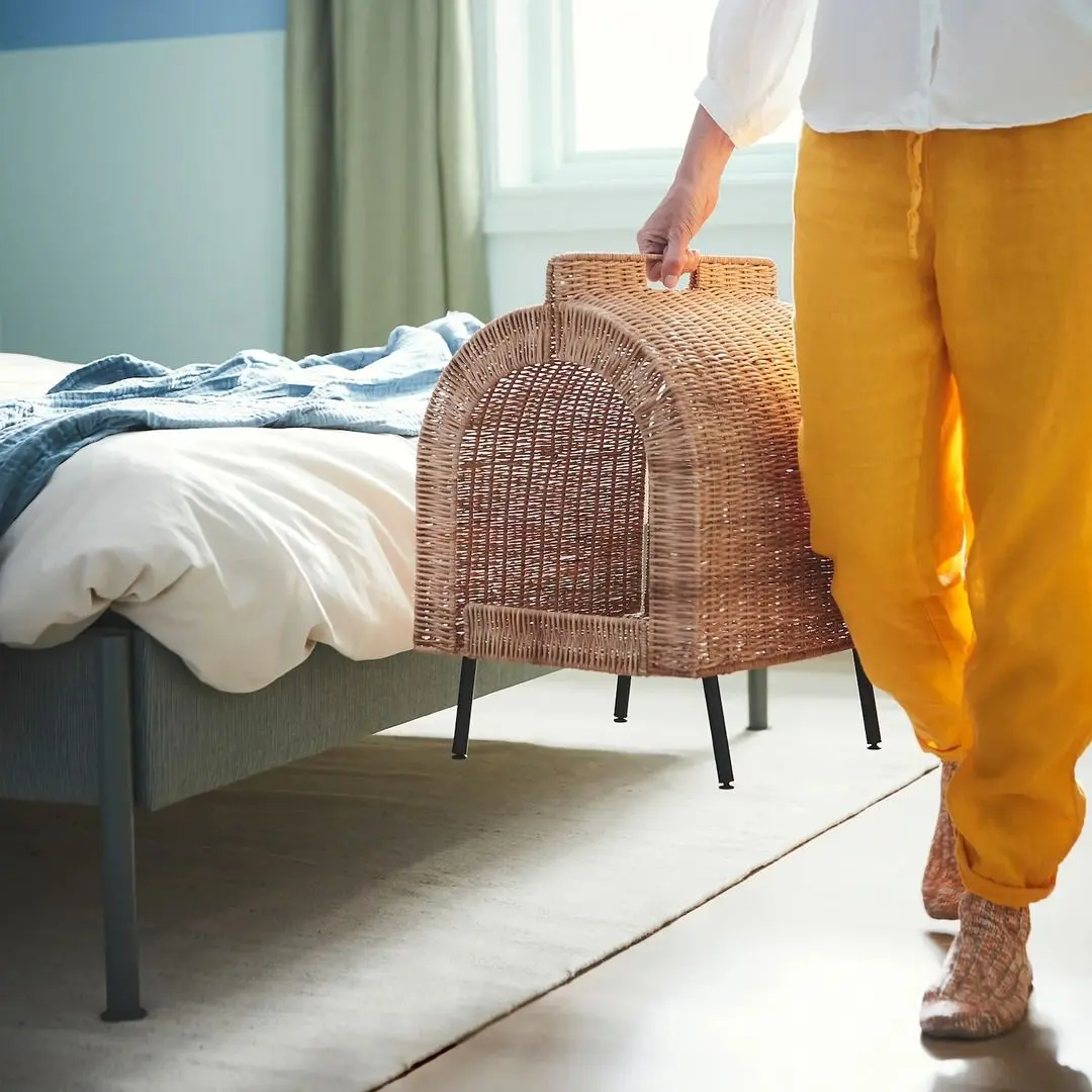 Домик для кошек Ikea Utsadd с ножками (Ротанг)